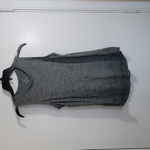 Athleta Women's  Workout Top Size XS - Picture 1 of 8